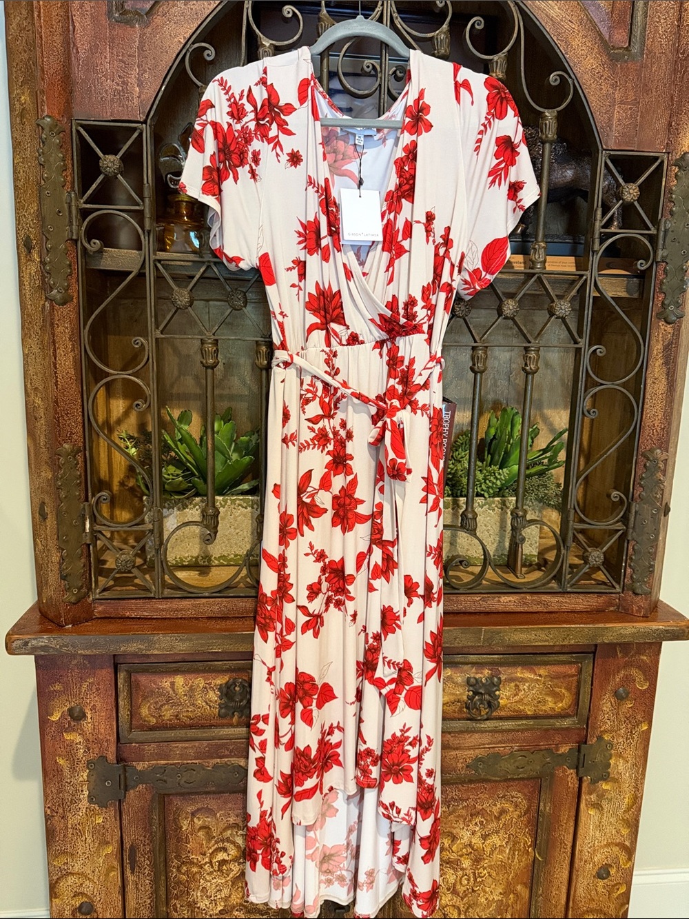 Gibson Latimer Red Floral Maxi Dress on Ivory